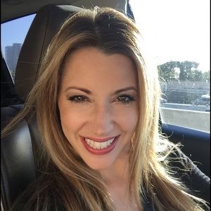 Meet your Posher, Gina